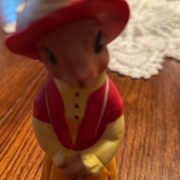 Rabbit figurine - Picture 3 of 5